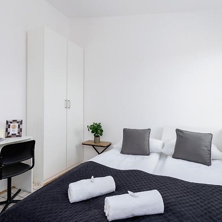 Radziwillowska Apartment Cracow Planty By Noclegi Renters คราคูฟ ภายนอก รูปภาพ