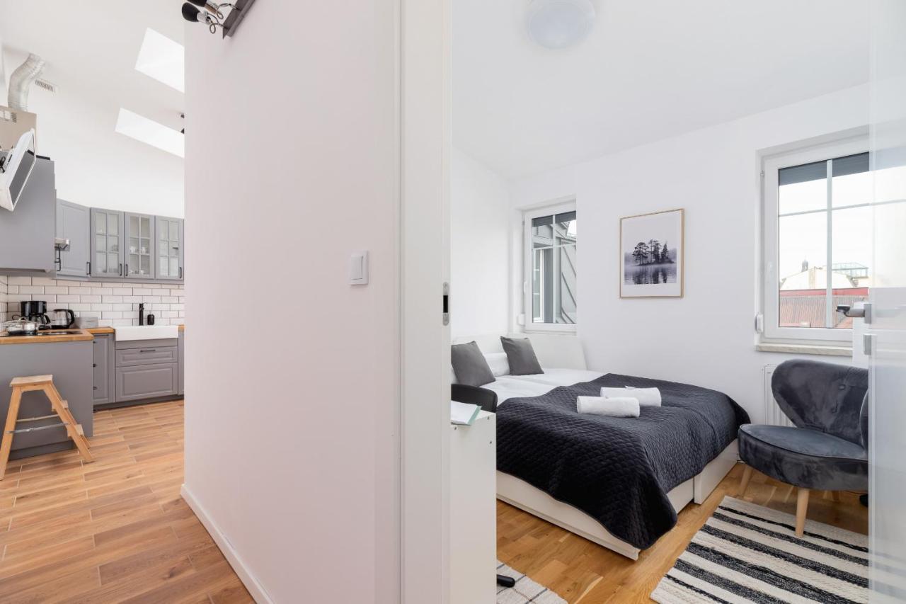 Radziwillowska Apartment Cracow Planty By Noclegi Renters คราคูฟ ภายนอก รูปภาพ